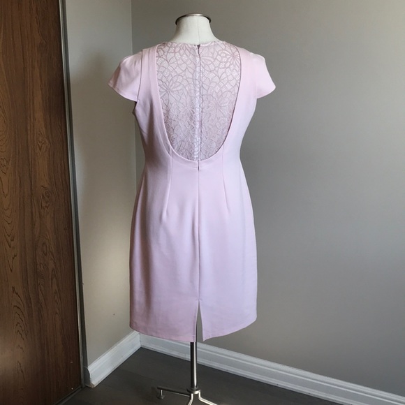 Dress worn two times/ size 42 Europe. - Picture 2 of 5